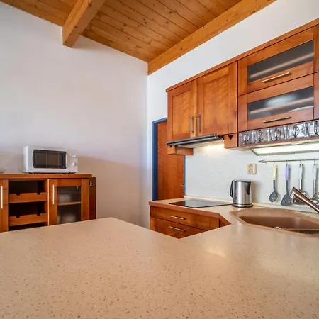 Doky D8 - Lipno Apartment *
